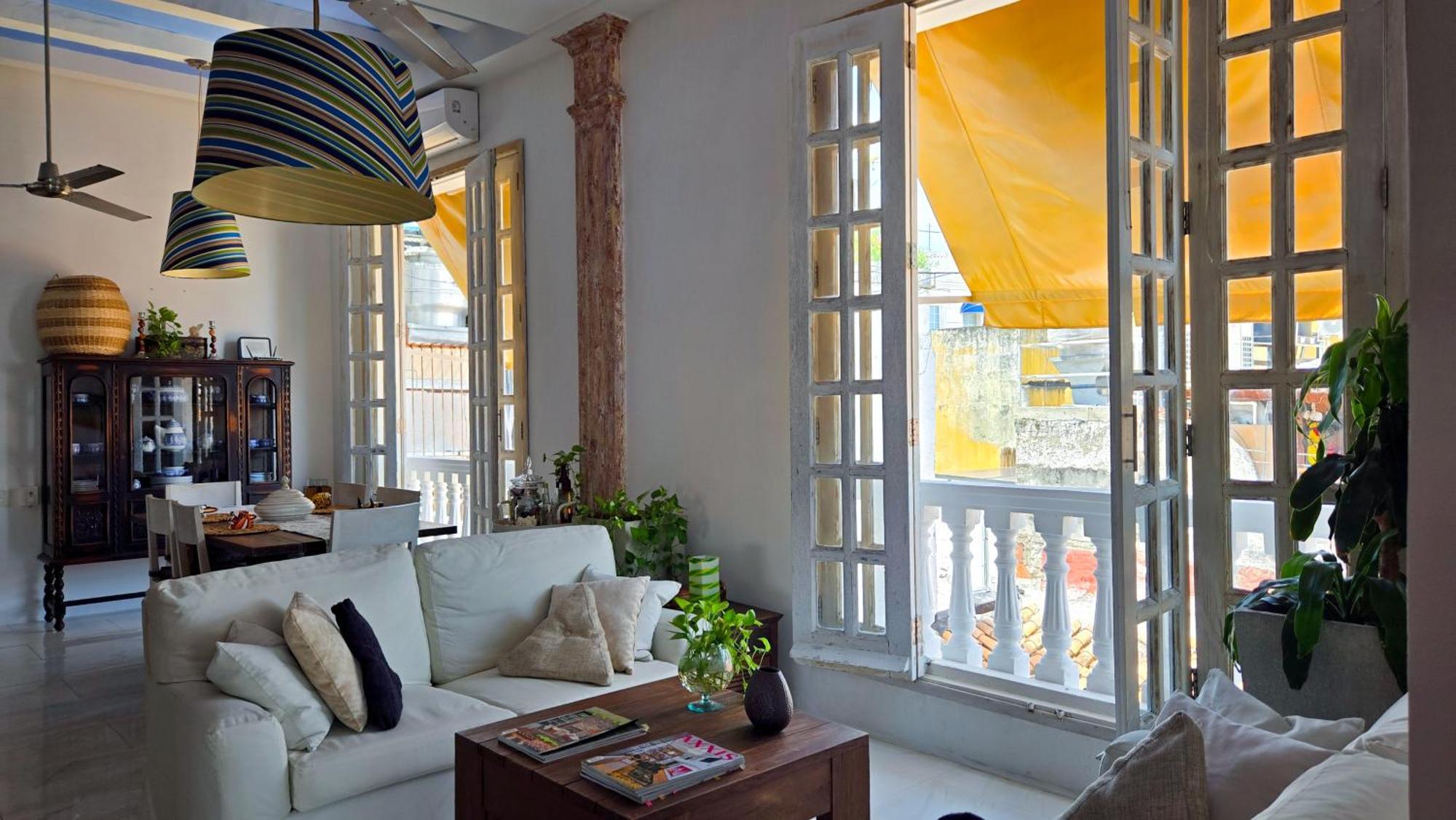 Casa Lazuli 303 Hotel